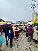 Сегодня, 18 ноября, на главной площади Горно-Алтайска проходит республиканская сельскохозяйственная ярмарка