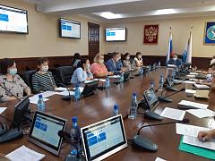 Министр экономического развития Республики Алтай Тупикин В.В. провел рабочее совещание по вопросу организации проектной деятельности при реализации региональных проектов с администраторами региональных проектов и руководителями ведомственных проектных офи Министр экономического развития Республики Алтай Тупикин В.В. провел рабочее совещание по вопросу организации проектной деятельности при реализации региональных проектов с администраторами региональных проектов и руководителями ведомственных проектных офи